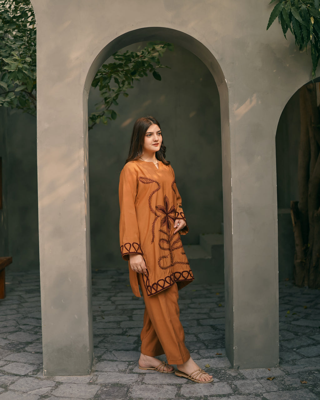 2 PIECE- Embroidered Tropical