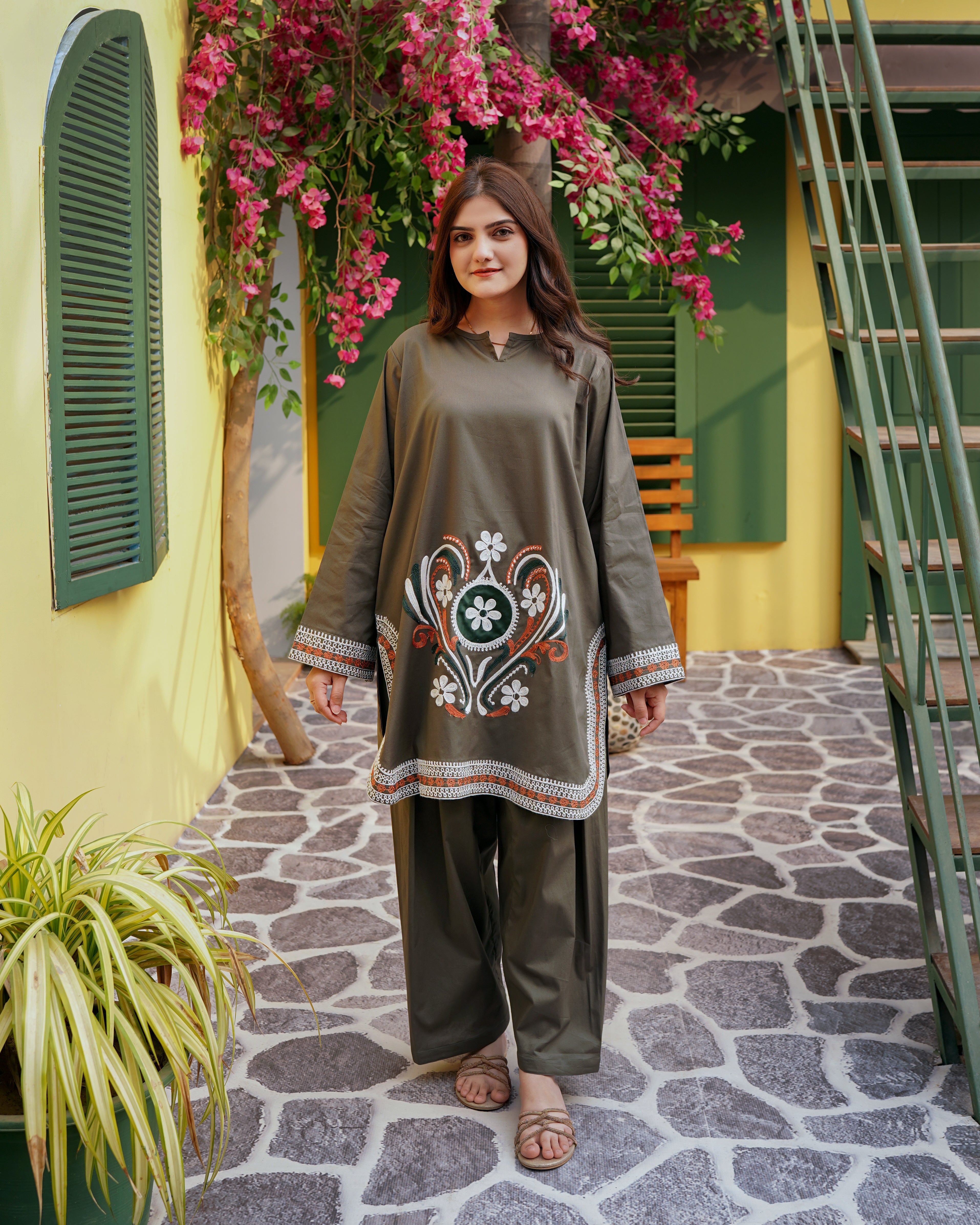 2 PIECE- Embroidered Tropical